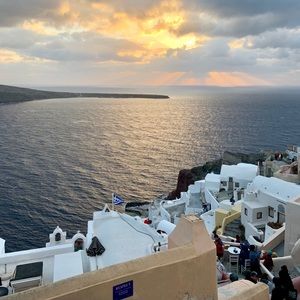 Meet your Posher, Myra